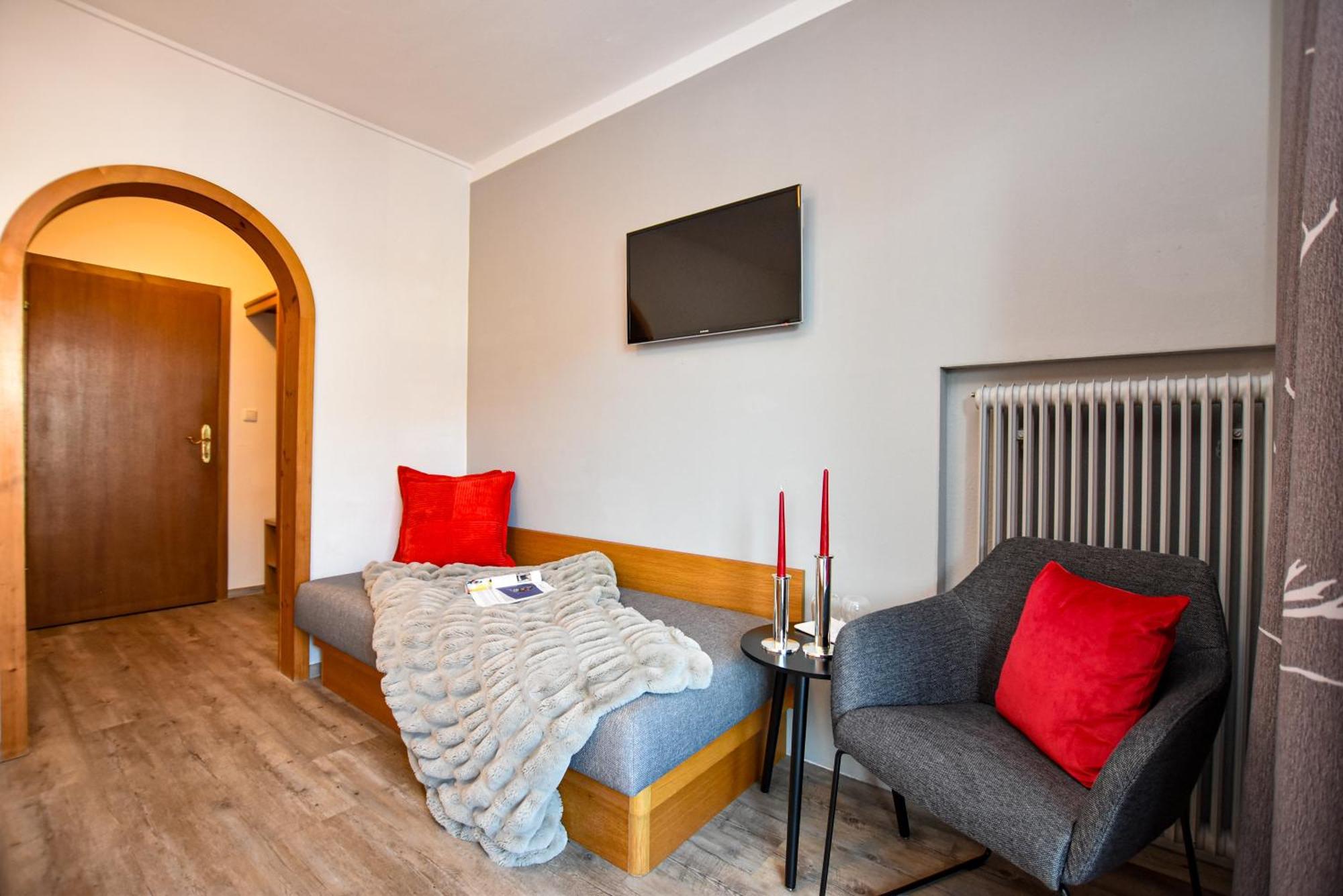 Hotel-Garni Austria Вестендорф Экстерьер фото