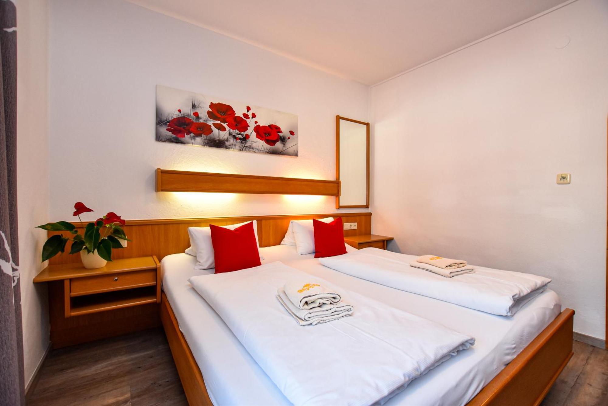 Hotel-Garni Austria Вестендорф Экстерьер фото